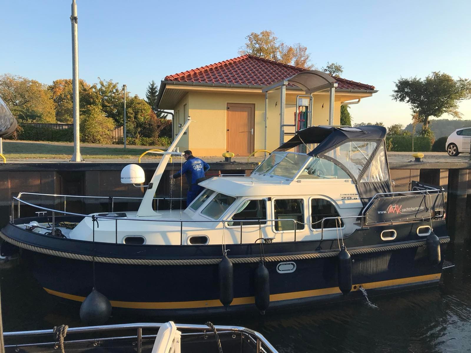 Motoryacht großes Mäxchen