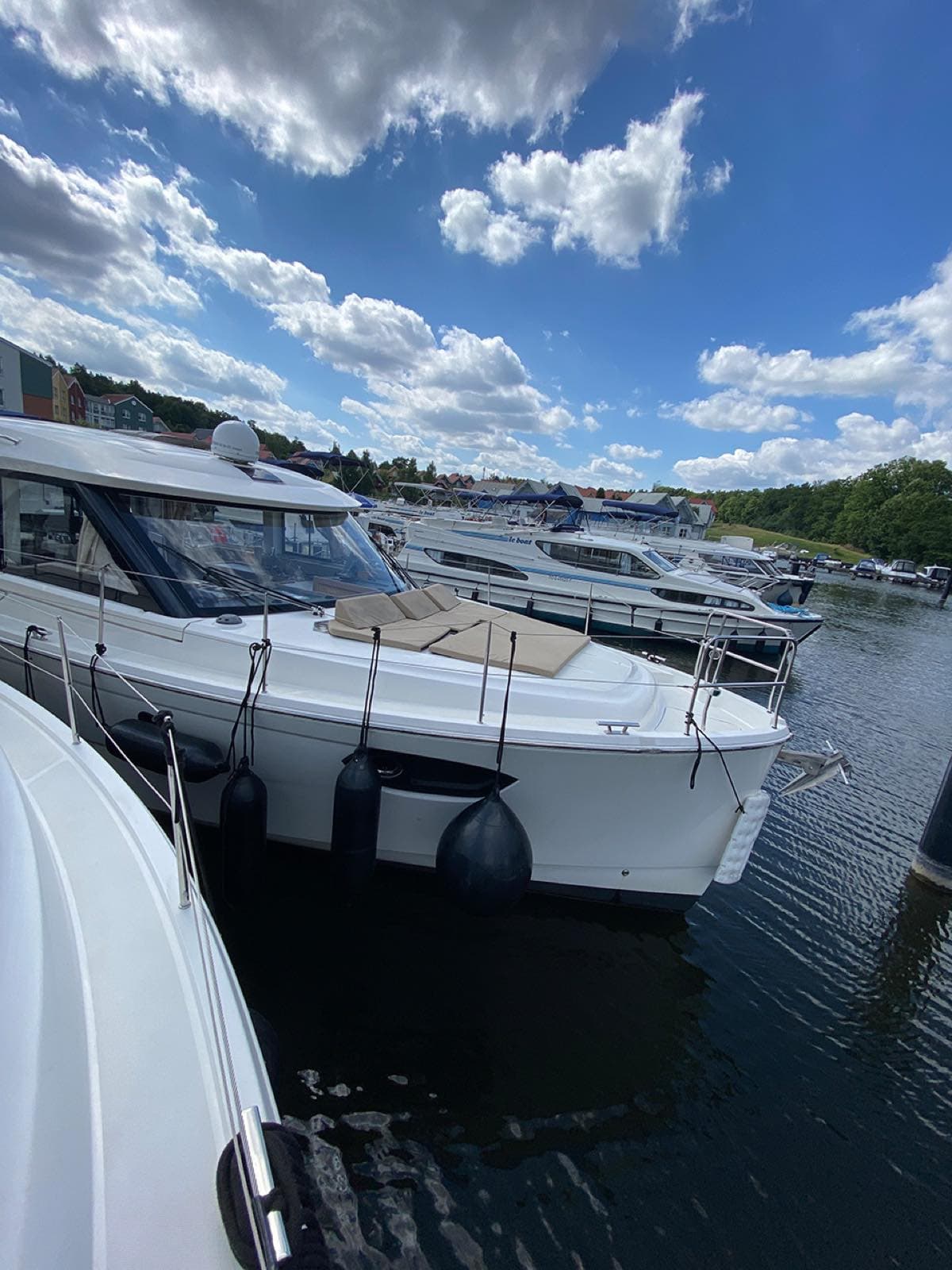 Motoryacht tolles Mäxchen