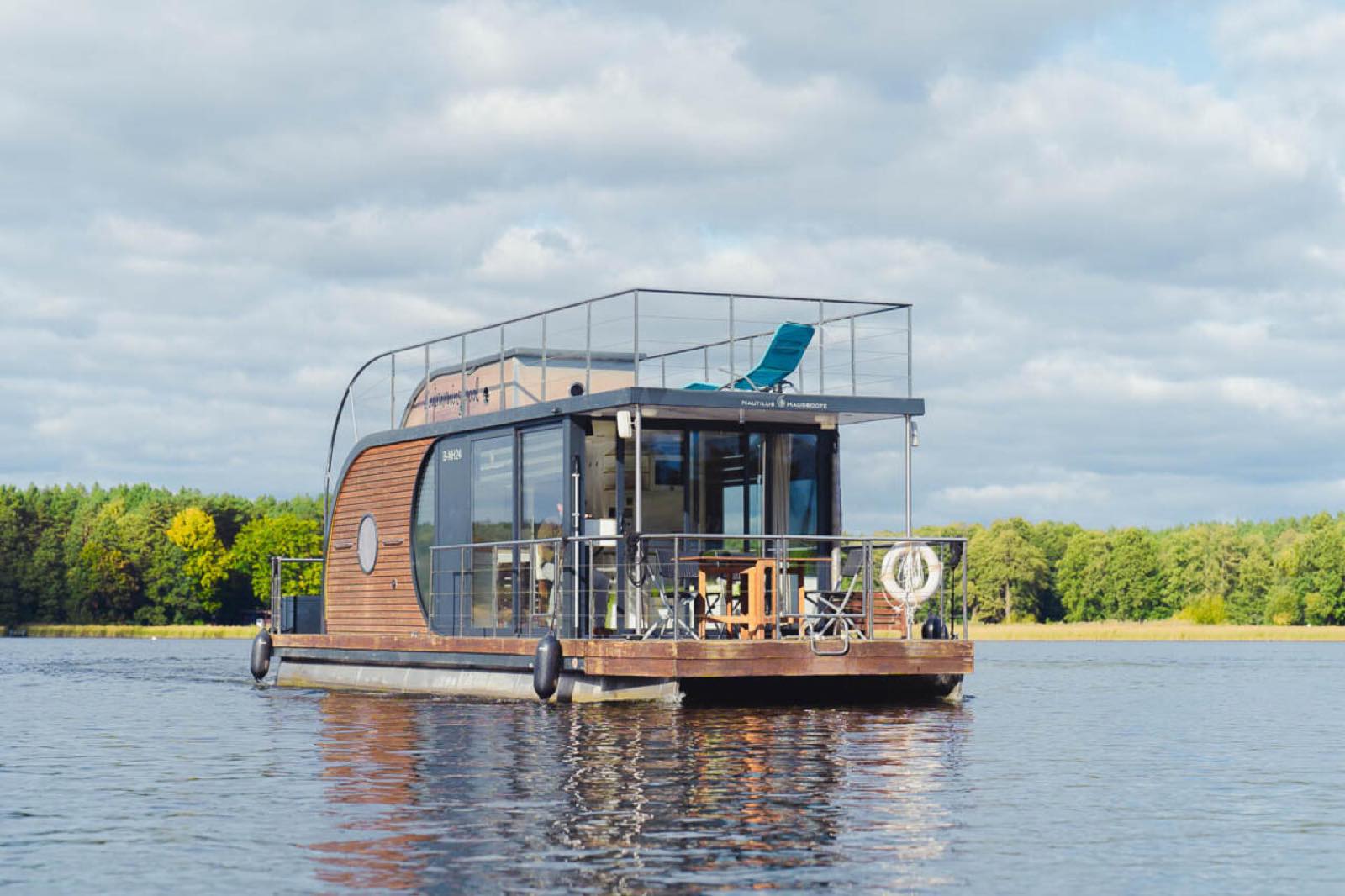 Hausboot Ruhepol 2