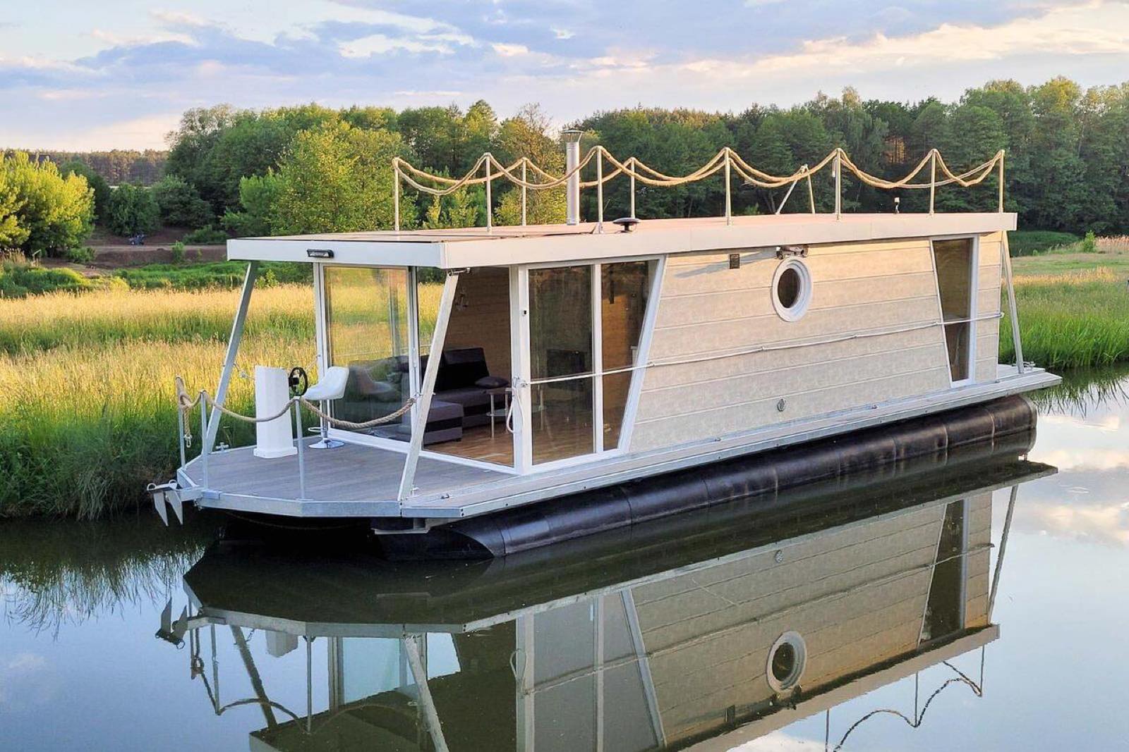 Hausboot SennoLutz